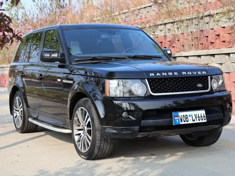 Land Rover Sport