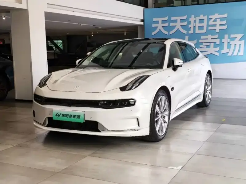 Zeekr 001