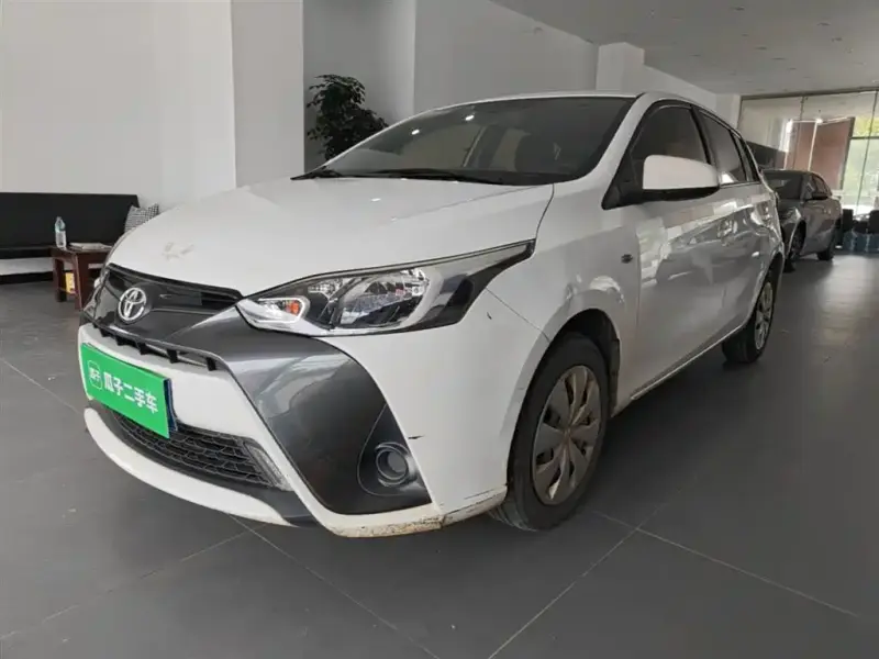 Toyota Yaris L