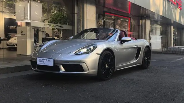 Porsche 718