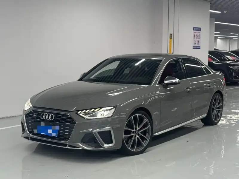 Audi S4