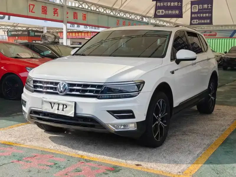 Volkswagen Tiguan L