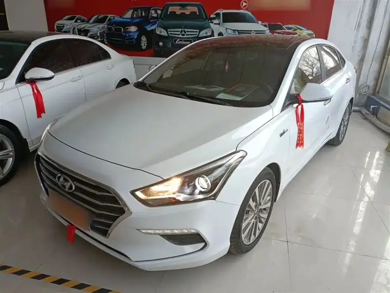 Hyundai Mistra