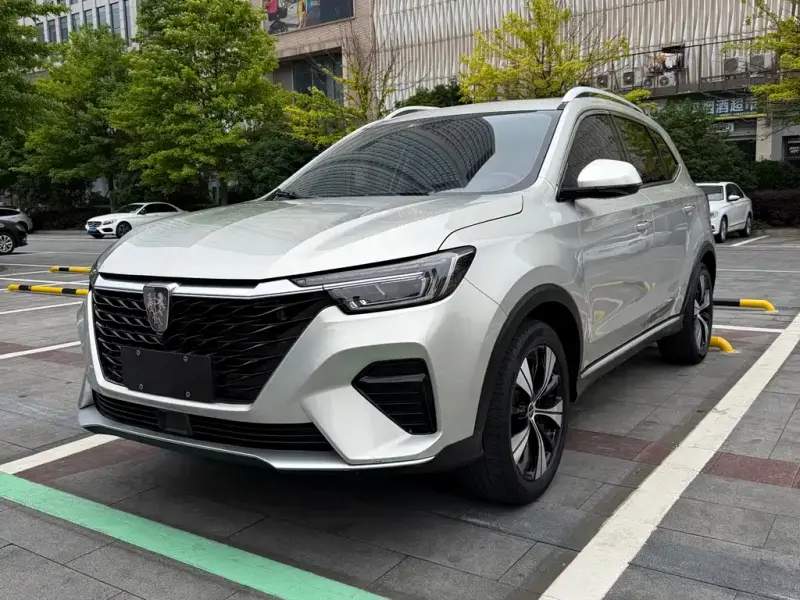 Roewe MG HS (RX5)