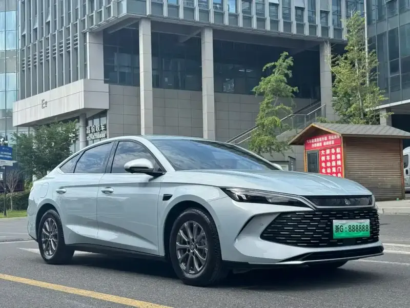 BYD Qin L