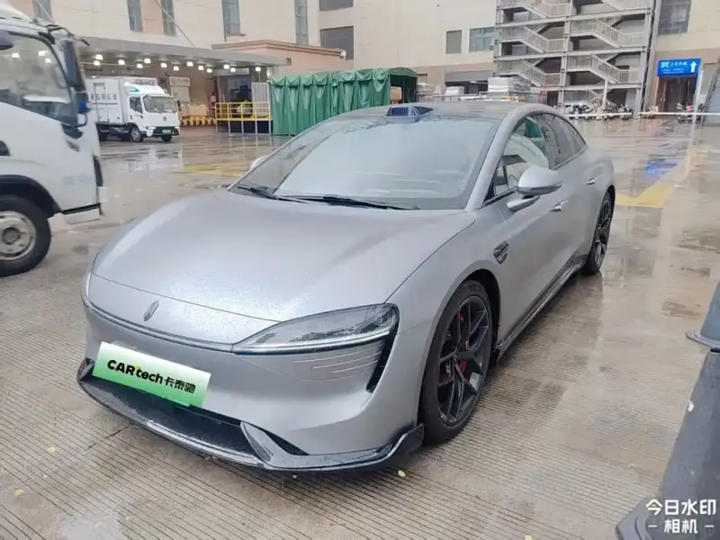 Luxeed Zhijie S7