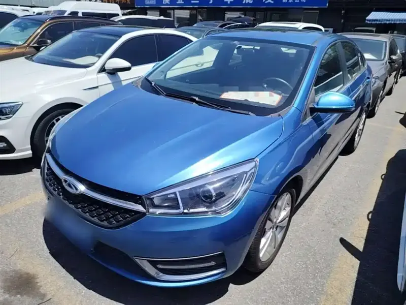 Chery Arrizo 5