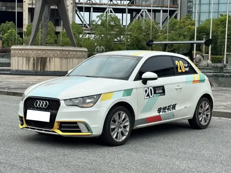 Audi A1