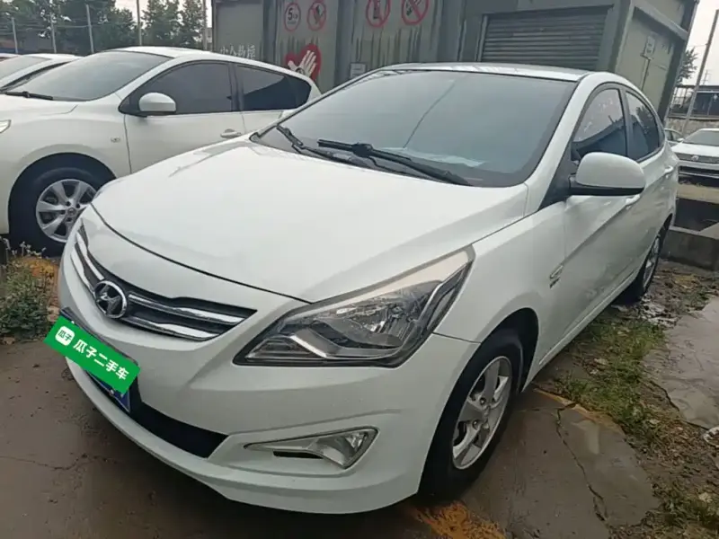 Hyundai Verna