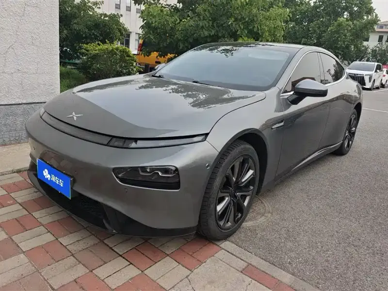 XPeng P7