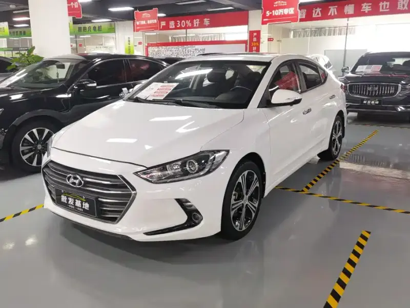 Hyundai Elantra