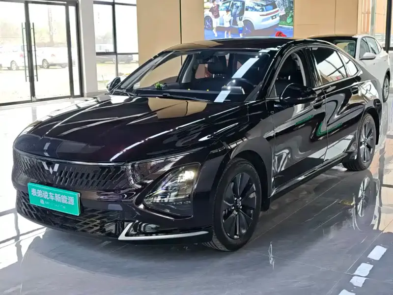 Wuling Starlight (Xingguang)