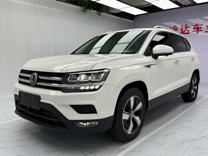 Volkswagen Tharu