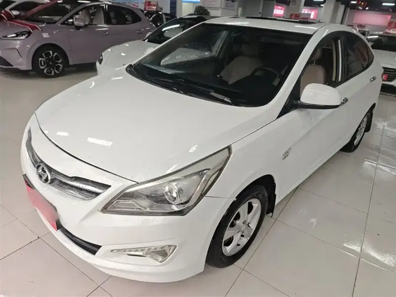 Hyundai Verna