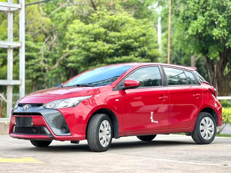 Toyota Yaris L