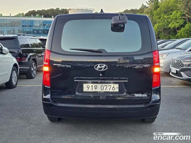 Hyundai H-1 (Starex)
