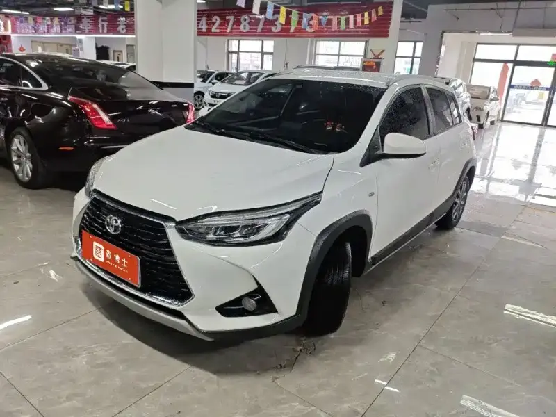 Toyota Yaris L