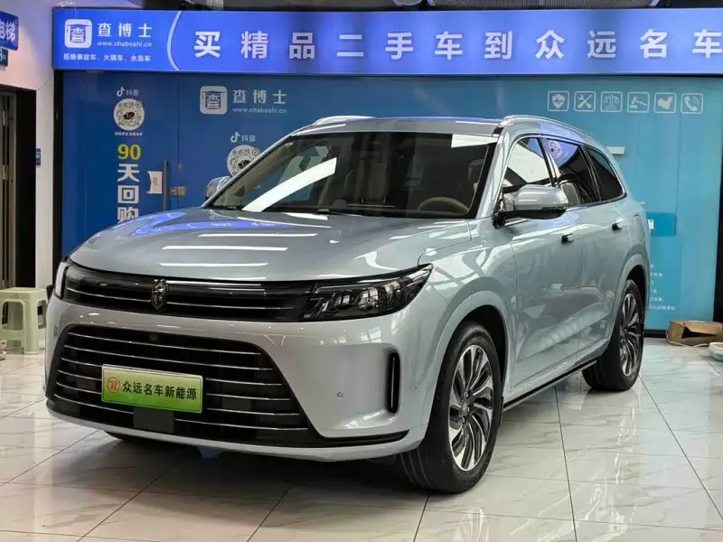 AITO M7