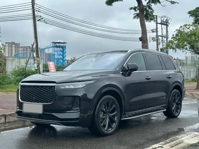 Li Auto ONE
