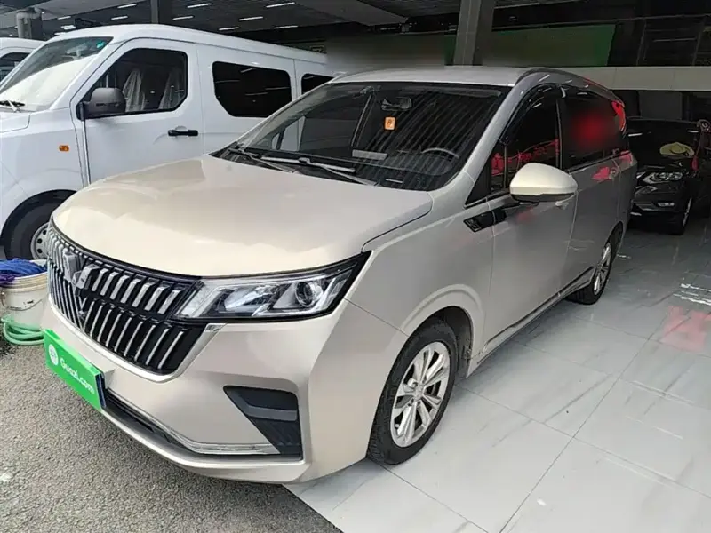 Wuling Jiachen