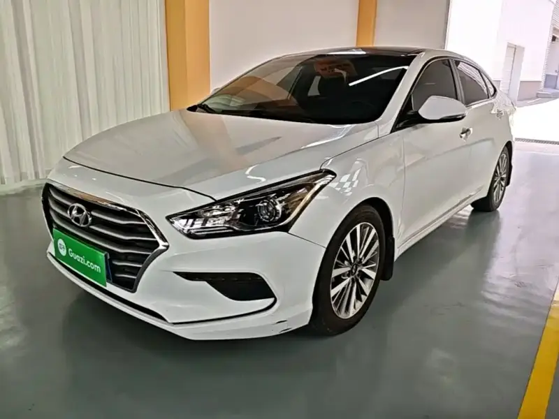 Hyundai Mistra