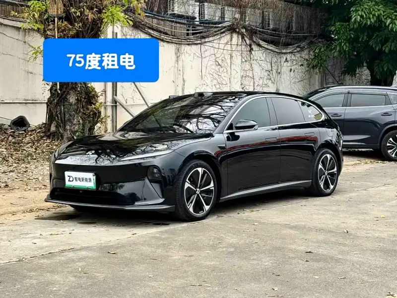 NIO ET5T
