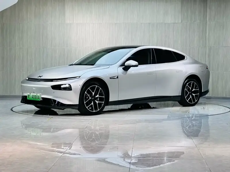XPeng P7