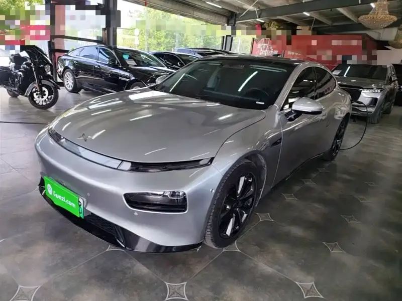 XPeng P7