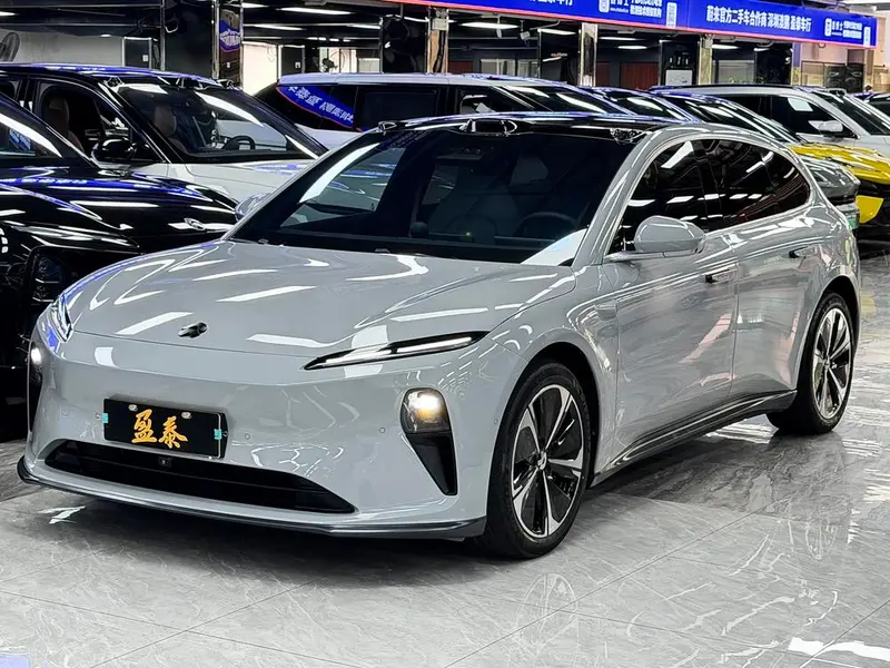 NIO ET5T