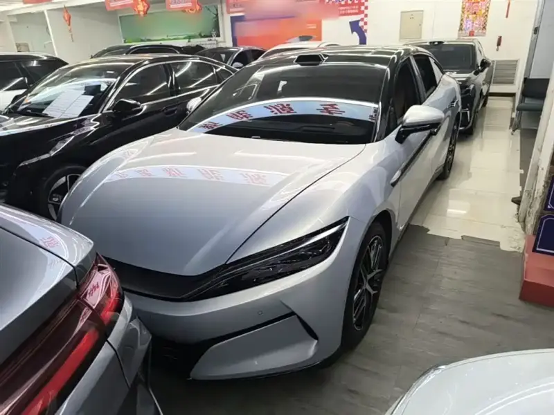 BYD Han L