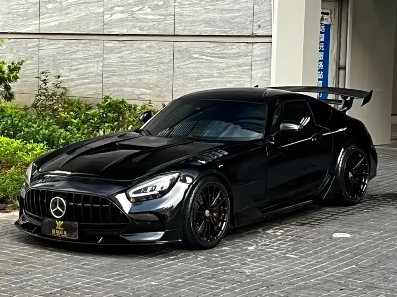 Mercedes-Benz AMG GT