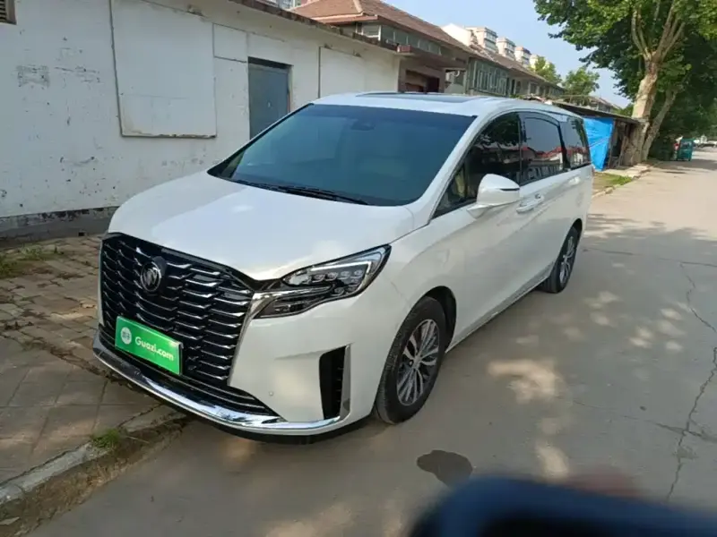 Buick GL8