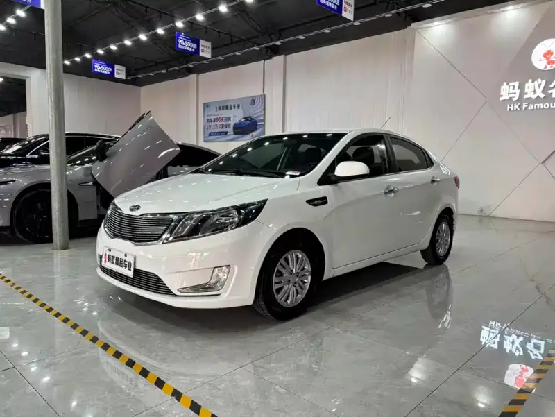 Kia K2