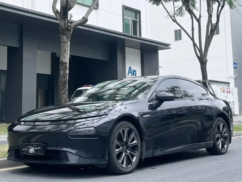 XPeng P7