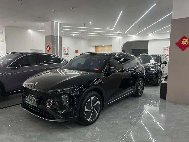 NIO ES6
