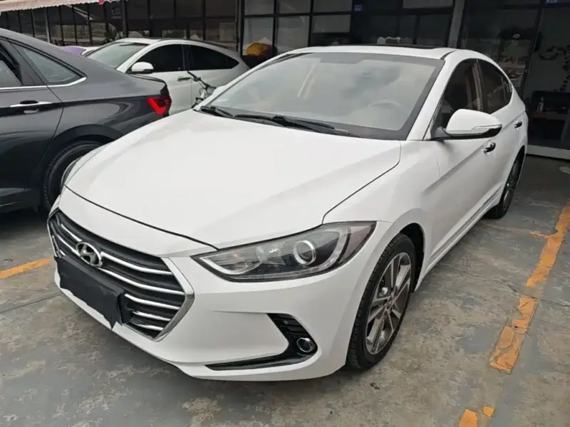 Hyundai Elantra