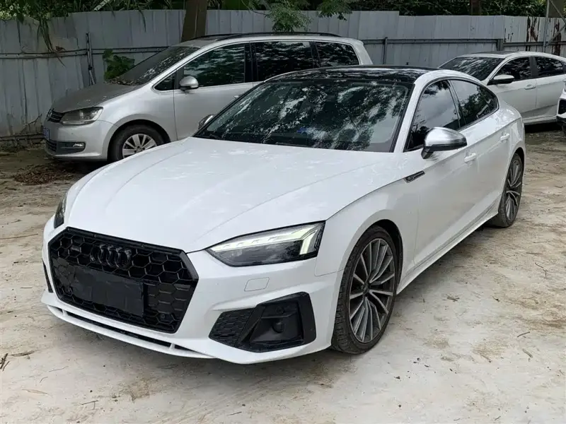 Audi A5 (Import)