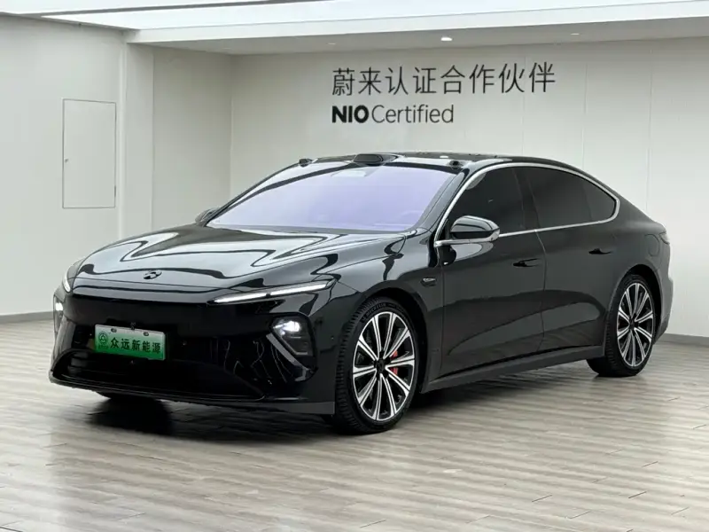 NIO ET7