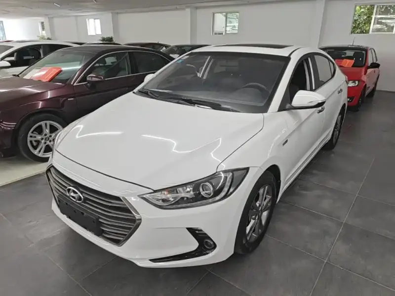 Hyundai Elantra