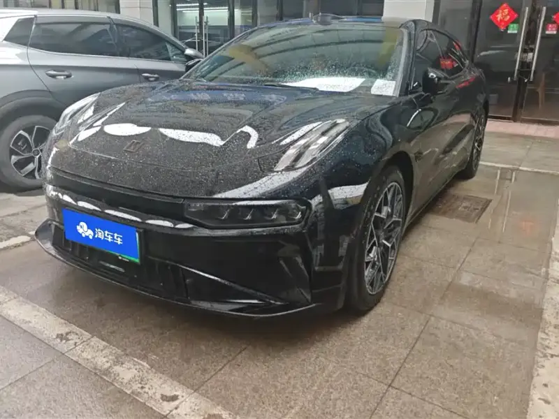 Zeekr 001