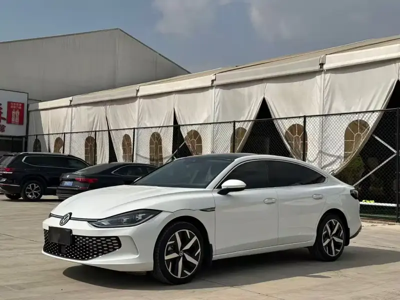 Volkswagen Lamando