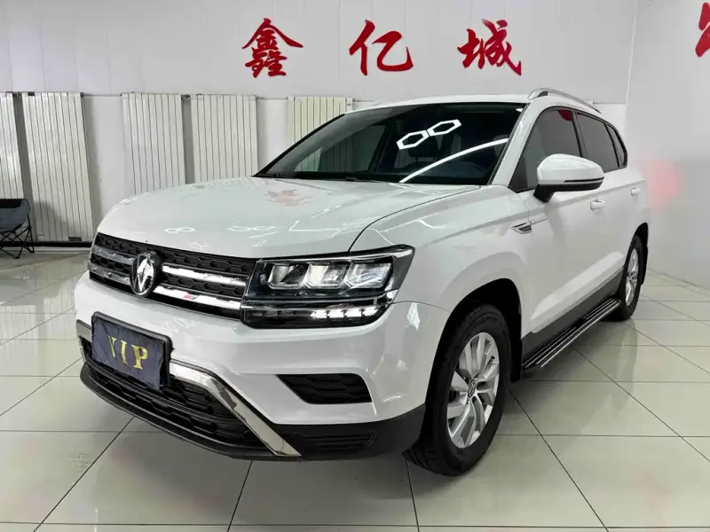 Volkswagen Tharu
