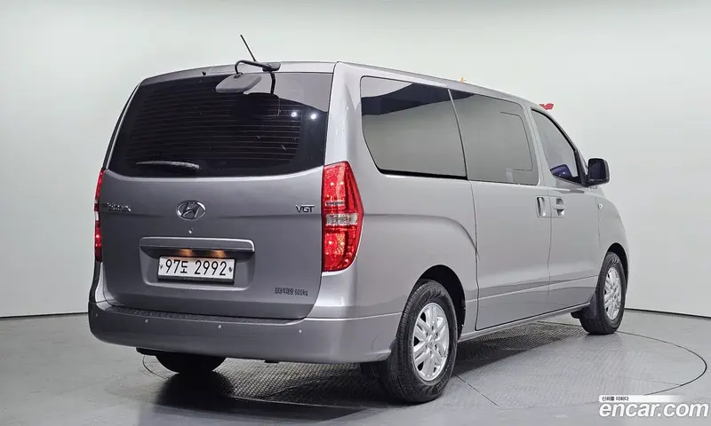 Hyundai H-1 (Starex)