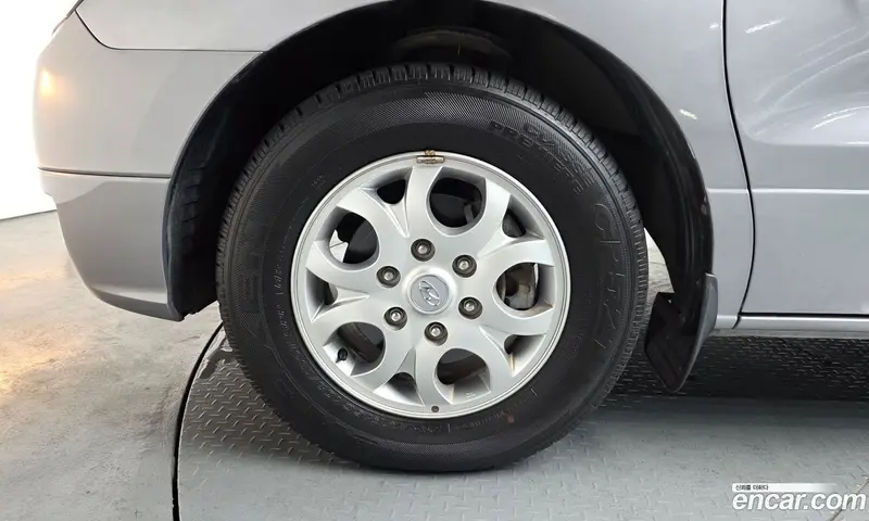 Hyundai H-1