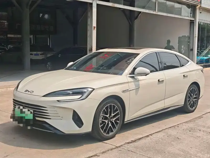 BYD Seal 07 DM-i