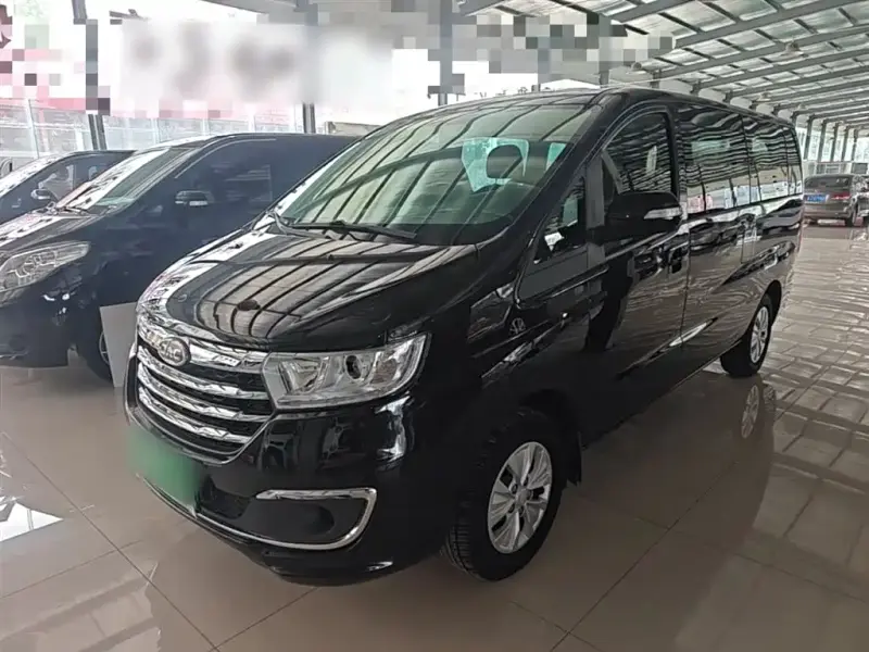 JAC Refine Refine M3