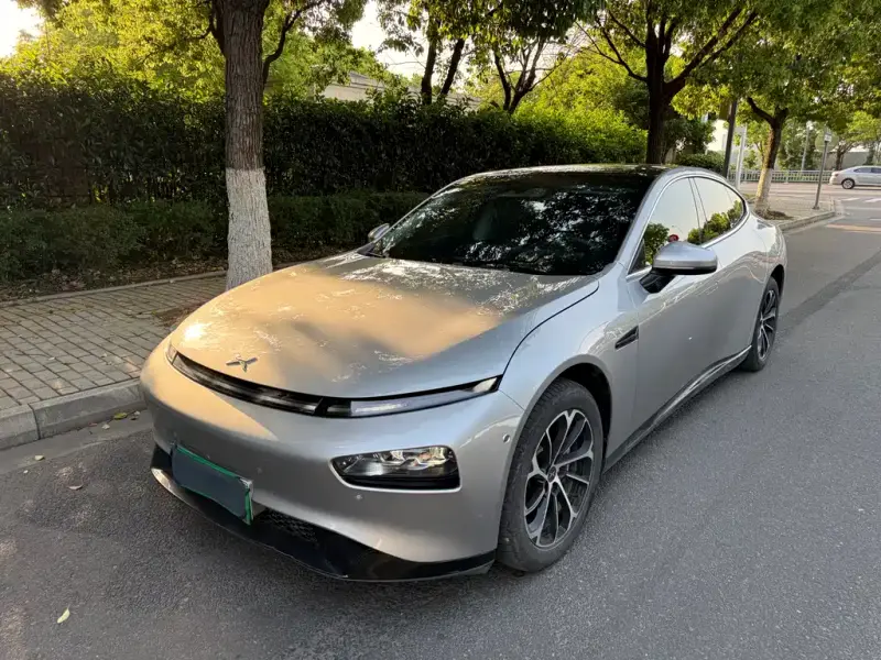 XPeng P7