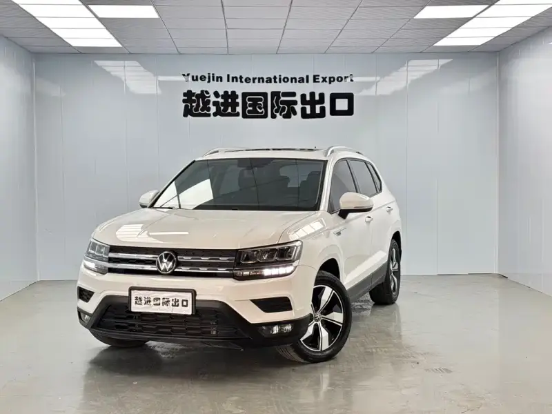 Volkswagen Tharu