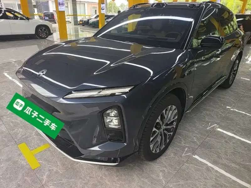 NIO ES6