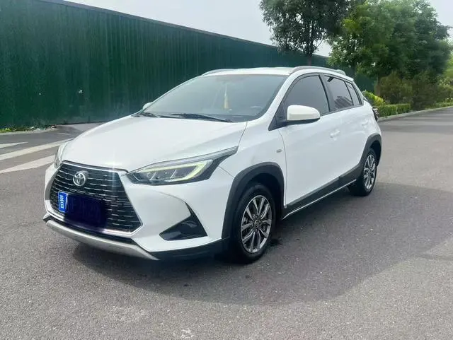 Toyota Yaris L